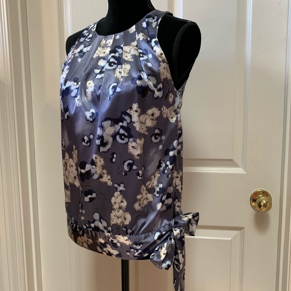 APT. 9 silvery blue abstract watercolor floral print sleeveless top side tie